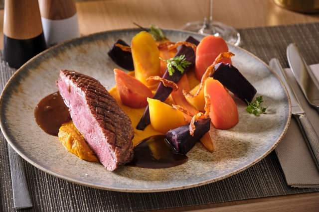 Red meat and vegetable dish from the restaurant at Hôtel Athena Spa in Strasbourg