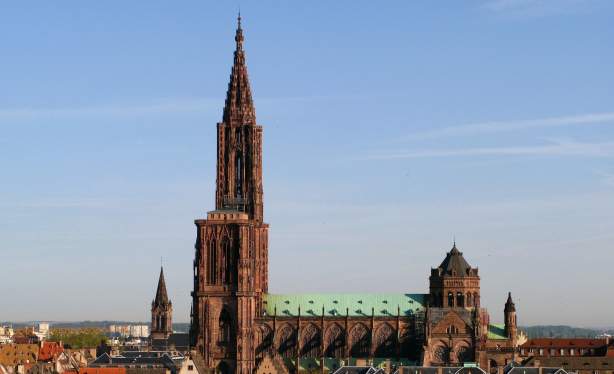<span><span><span>Hôtel Athena Restaurant & Spa proche de la Cathédrale Notre-Dame de Strasbourg</span></span></span>